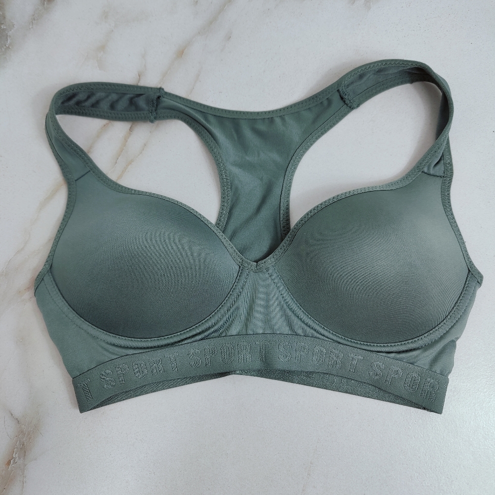 EUC Body Form Pro Sport Green Molded Cups Wire Free Low Impact Sports Bra, 34B